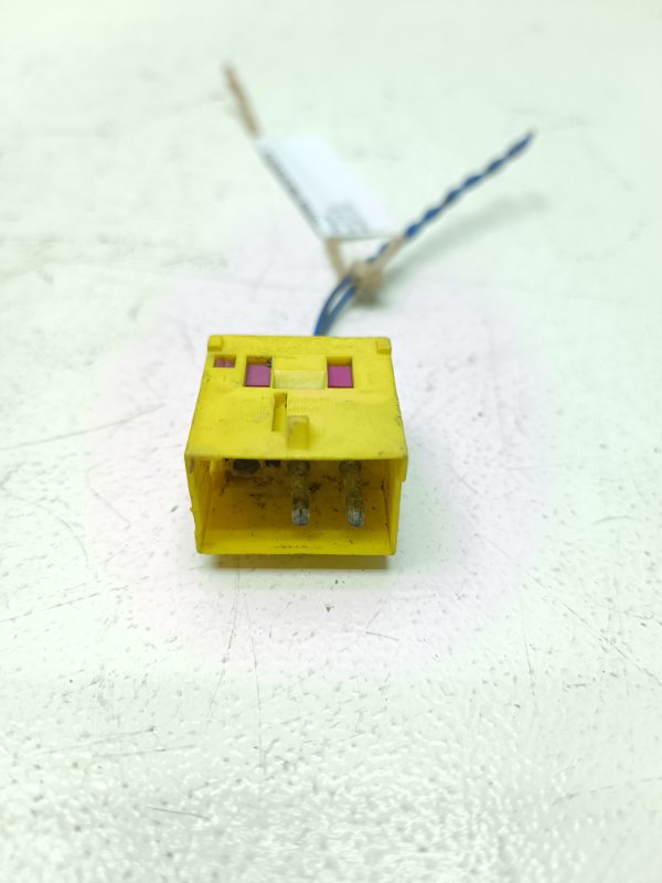 Разъем Audi A4 B5