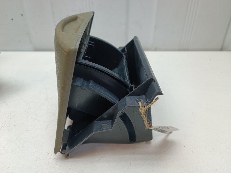 Пепельница Ваз 1118