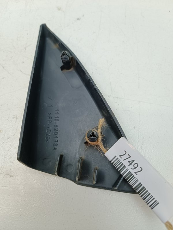 Уголок двери Ваз Калина