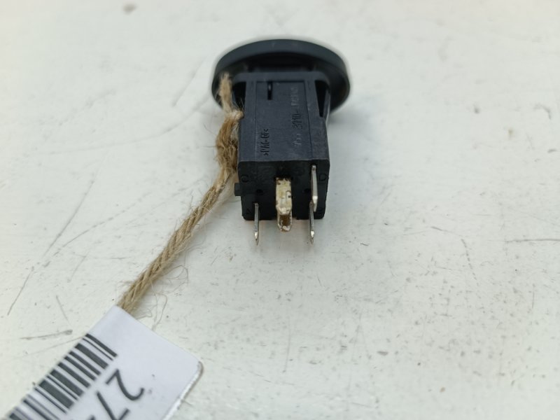 Кнопка обогрева стекла Ваз Калина 1118