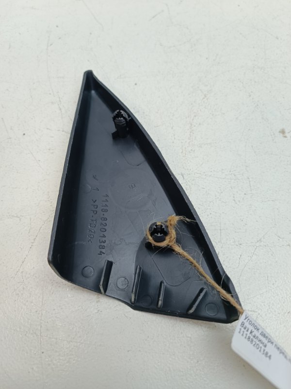 Уголок двери Ваз Калина