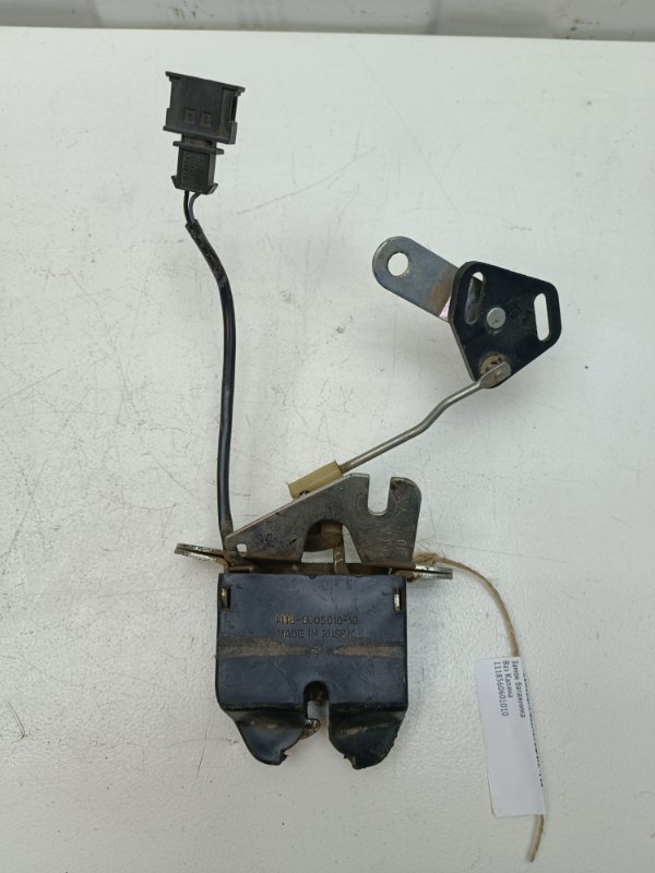 Замок багажника Ваз Калина