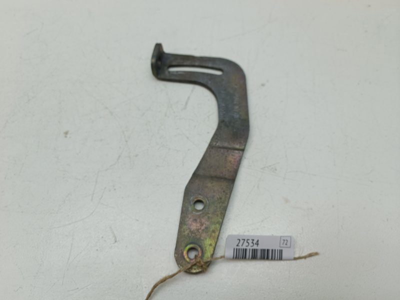 Кронштейн Chery Amulet A15