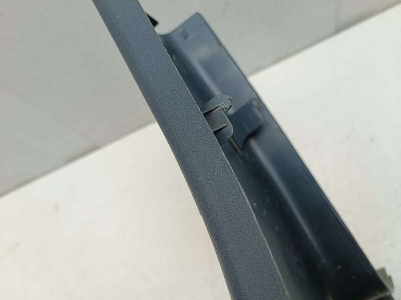 Обшивка стойки Ваз Калина