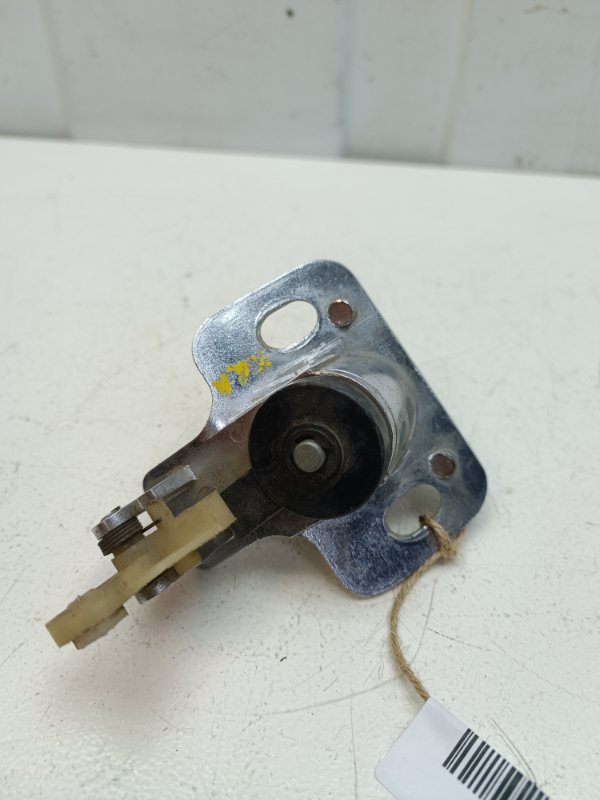 Замок крышки багажника Ваз Калина