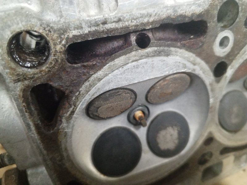 Головка блока цилиндров Ваз 2112