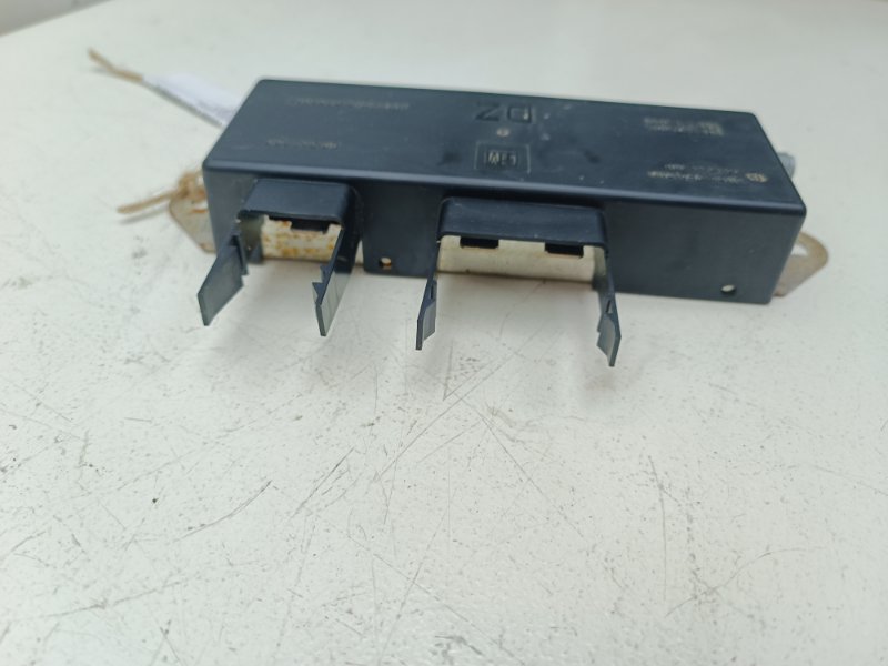 Усилитель антенны Opel Omega B