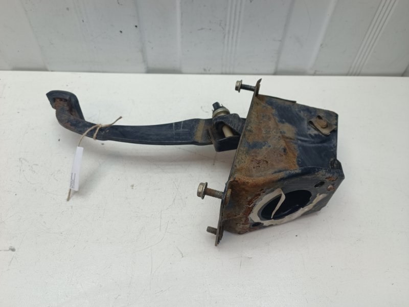 Педаль тормоза Ваз 2110