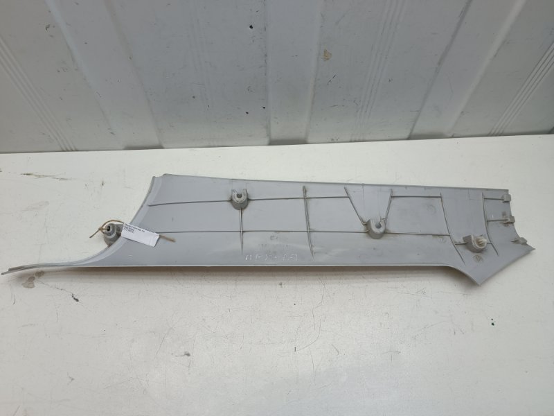 Обшивка стойки Лада Приора