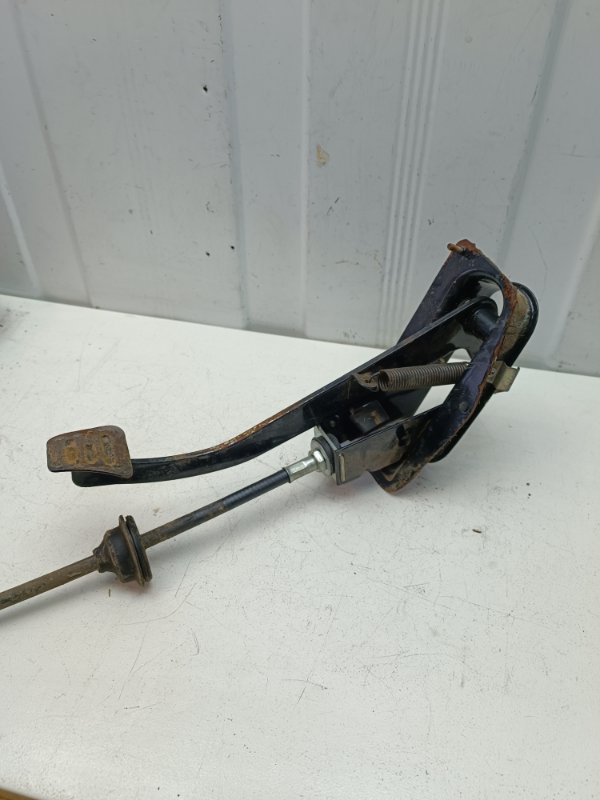 Педаль сцепления Ваз 2110