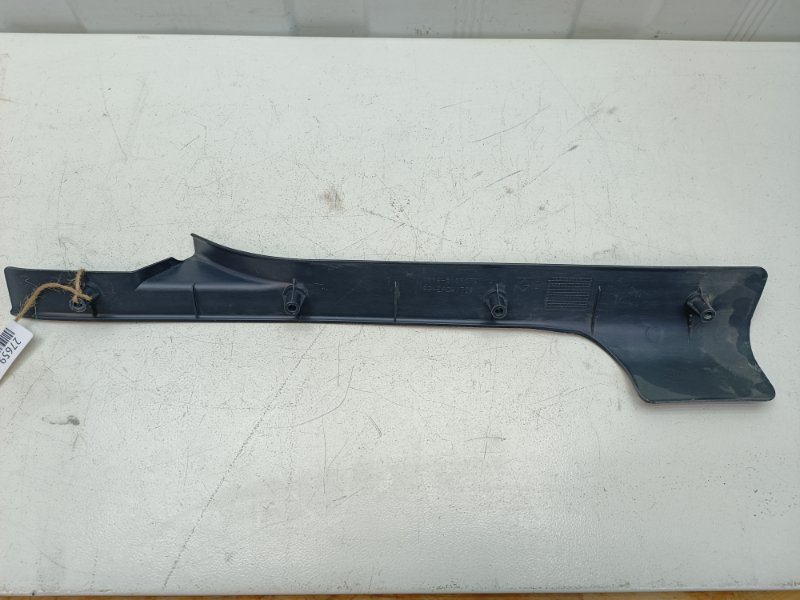 Накладка порога (обшивка) Лада Калина