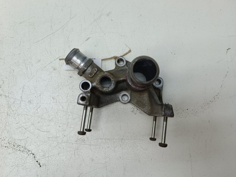 Фланец охлаждения Ford Fusion