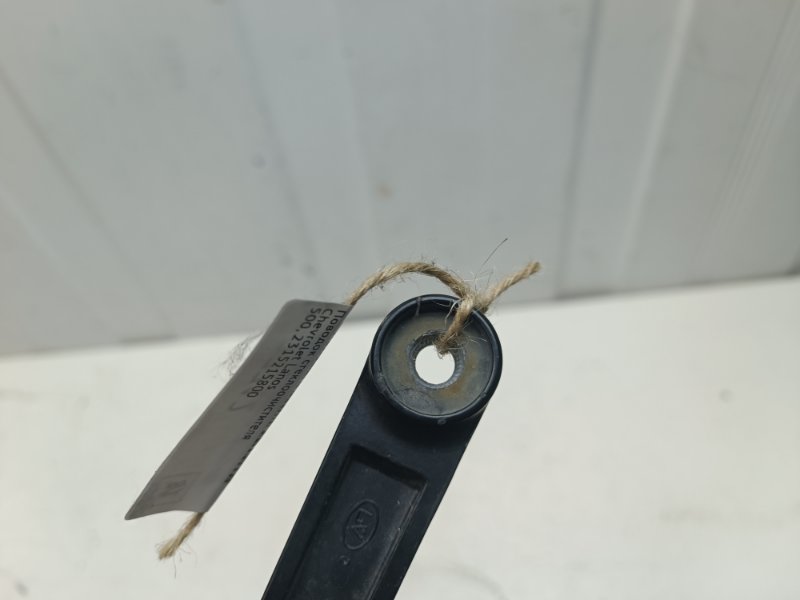 Поводок стеклоочистителя Chevrolet Lanos