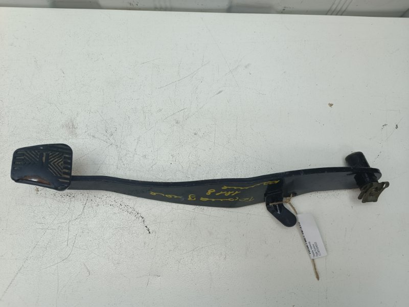 Педаль тормоза Лада Калина