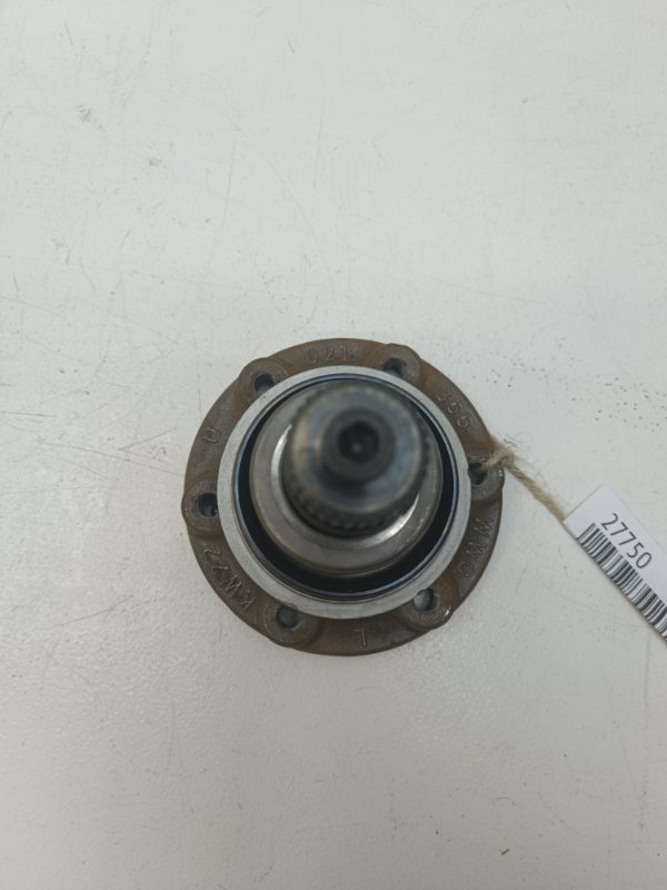 Фланец кпп Skoda Fabia