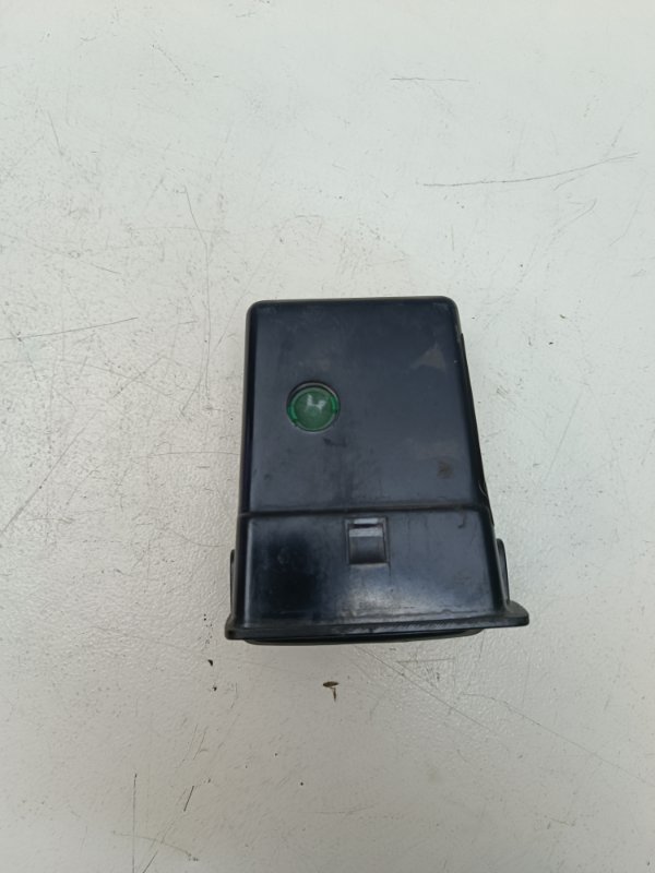 Пепельница Daewoo Nexia N100