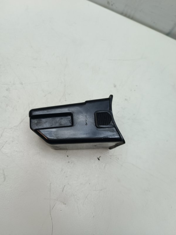 Пепельница Daewoo Nexia N100