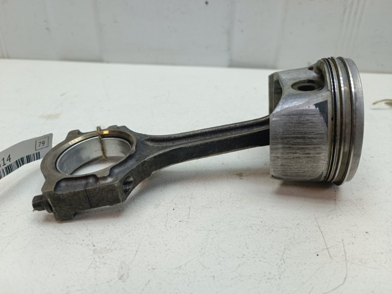 Шатун с поршнем Ford Fusion