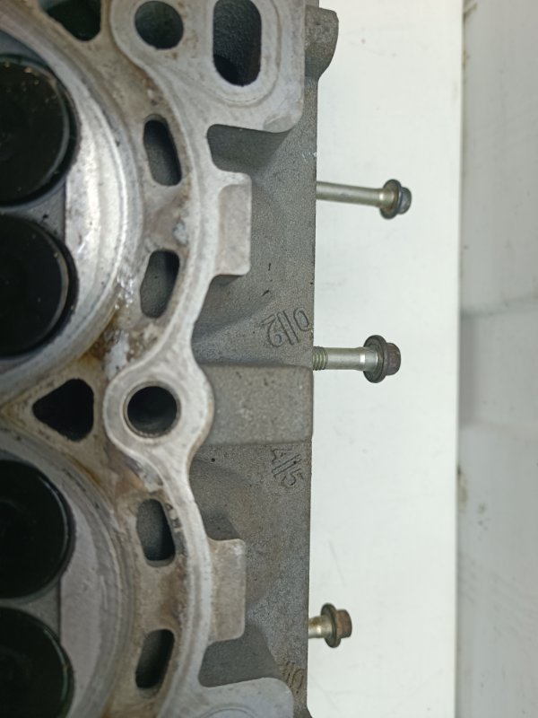 Головка блока цилиндров Ford Fusion