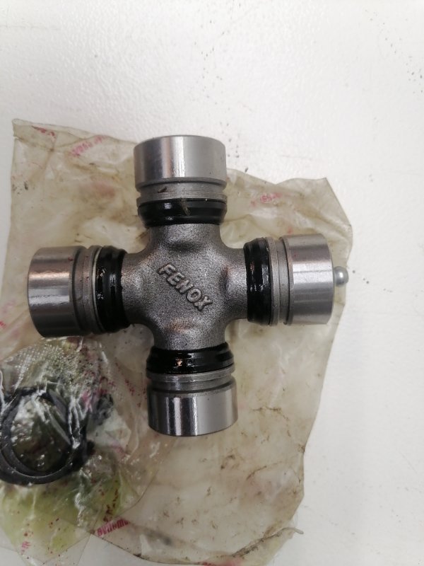 Крестовина карданного вала Иж 2126