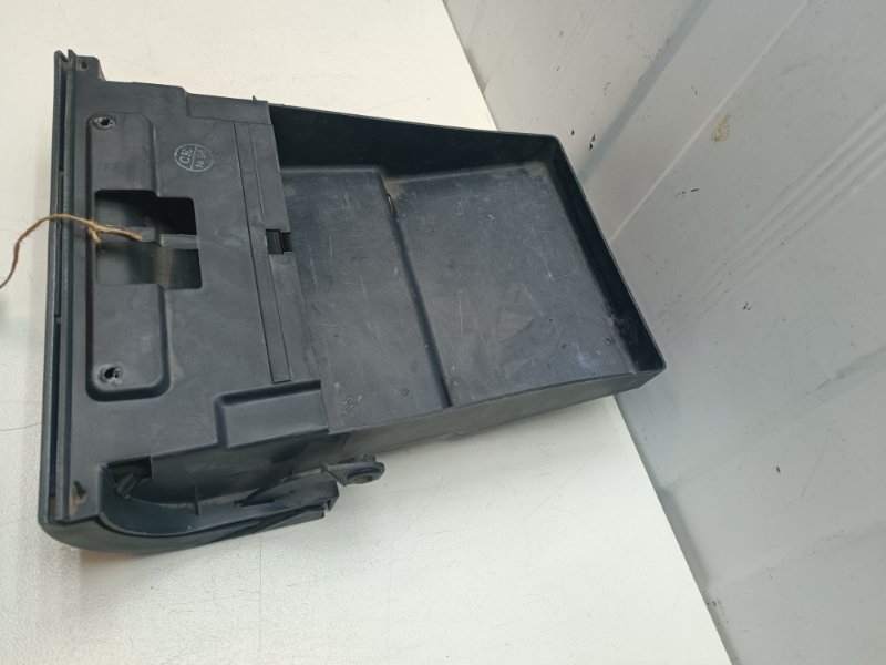 Бардачок Ваз 2114