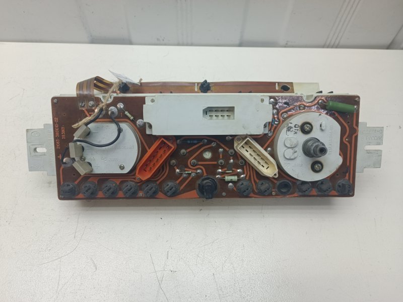 Панель приборов ВАЗ 2109