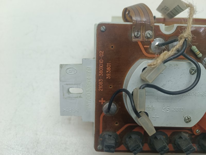 Панель приборов ВАЗ 2109