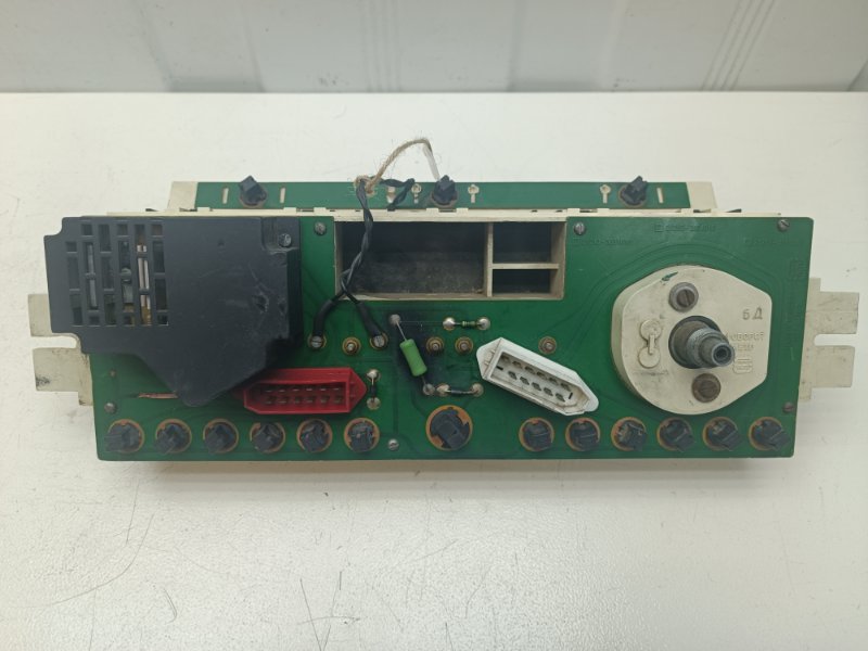 Панель приборов ВАЗ 21213 НИВА