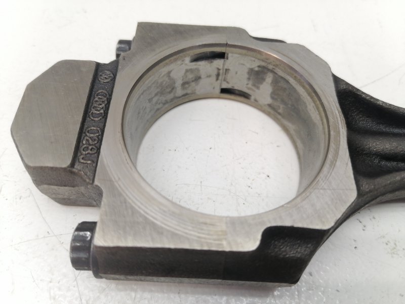 Шатун Volkswagen Transporter T4