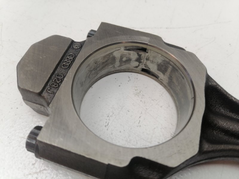 Шатун Volkswagen Transporter T4