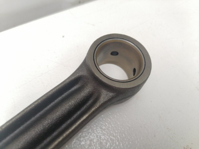 Шатун Volkswagen Transporter T4