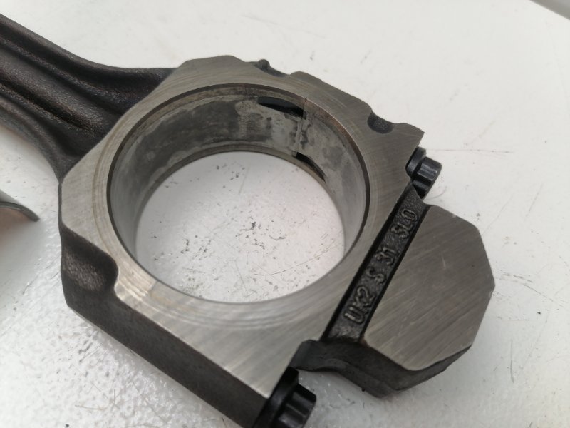 Шатун Volkswagen Transporter 028J T4