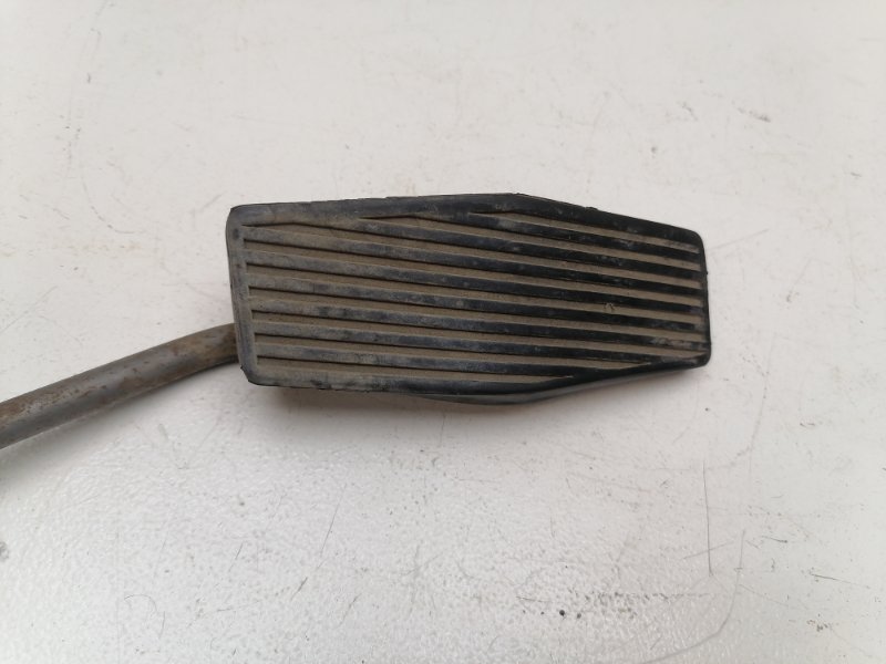 Педаль газа Opel Omega B