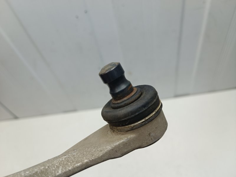 Рычаг подвески Audi A4 B5