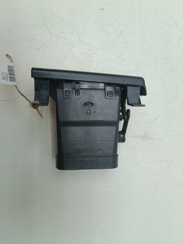 Воздуховод отопителя Лада Приора