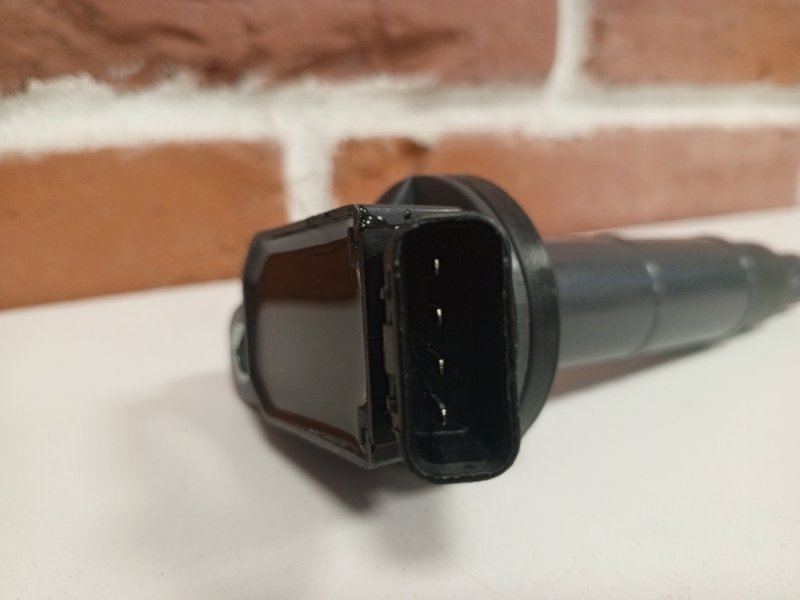 Катушка зажигания Toyota Camry V40