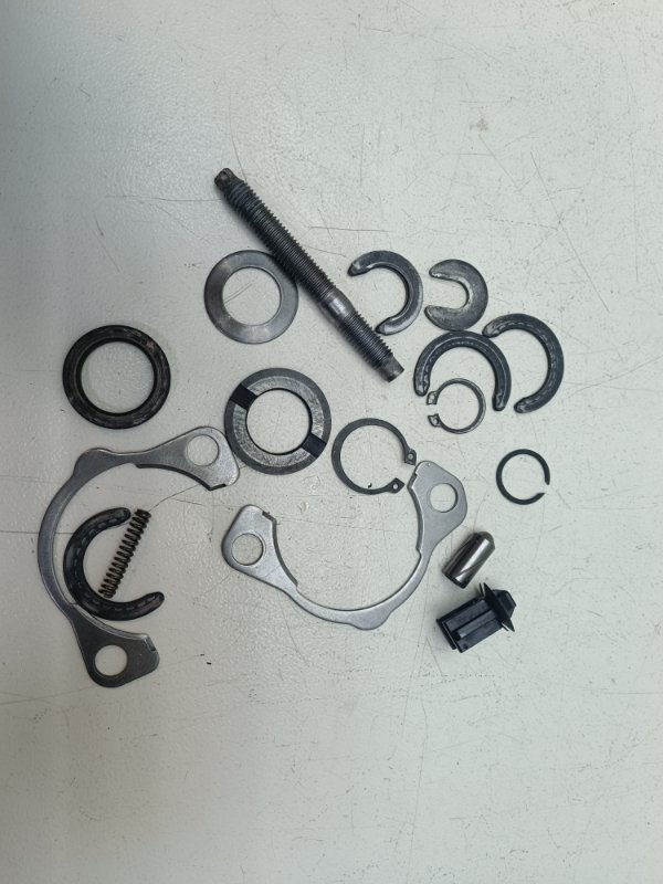 Крепление вала кпп Citroen C4 2015