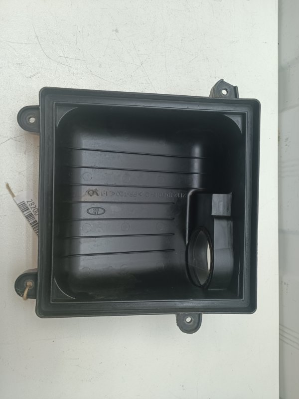 Крышка воздушного фильтра Ваз 2112