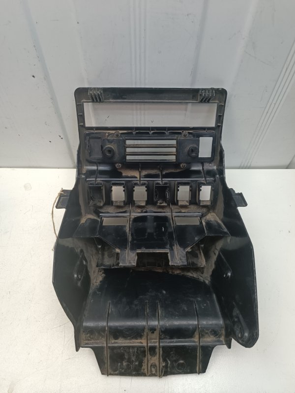 Рамка магнитолы Ваз Нива 2121 21213 21214