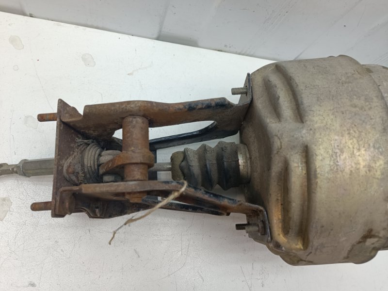 Вакуумный усилитель Газ 3110