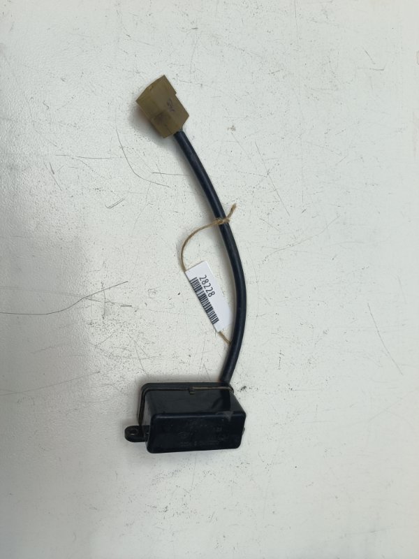 Реле стеклоочистителей Ваз 2106