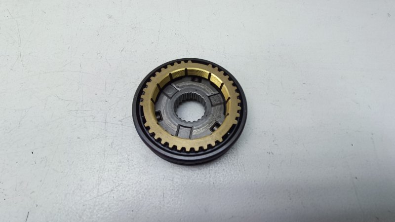 Шестерня 5 передачи Opel Corsa D 2014