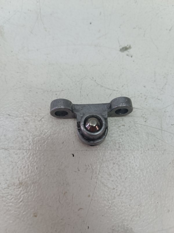 Опора вилки кпп Opel Corsa D 2014