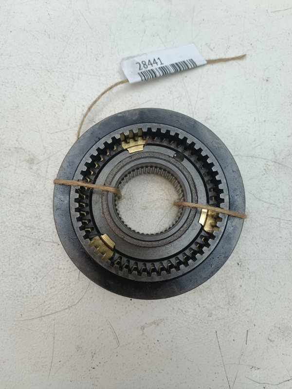 Муфта синхронизатора кпп Audi A4 2012 B8