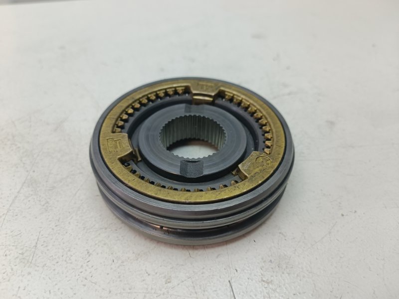 Муфта синхронизатора кпп Audi A4 2012 B8