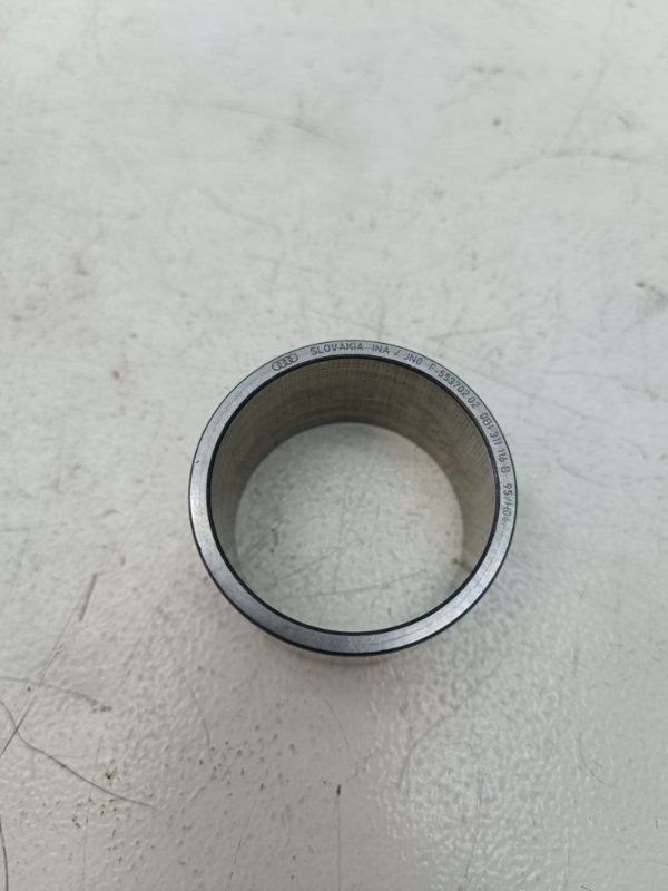 Втулка кпп Audi A4 2012 B8