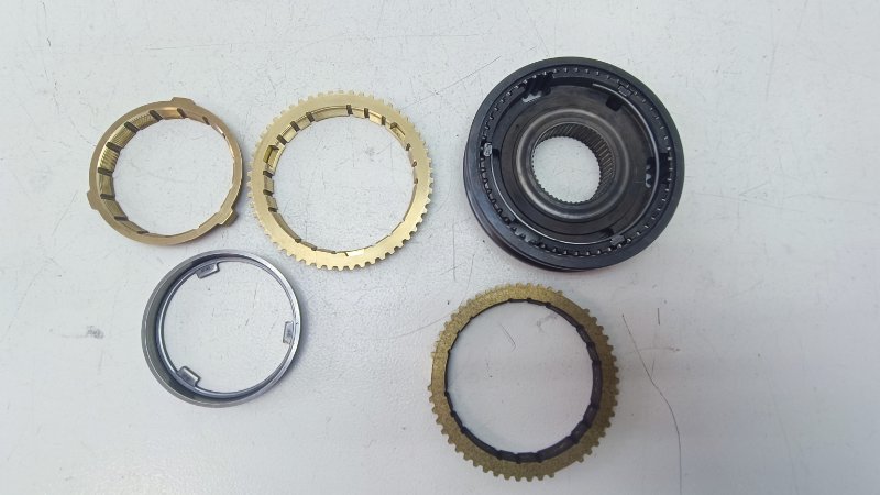 Муфта синхронизатора кпп VOLKSWAGEN Eos 2007