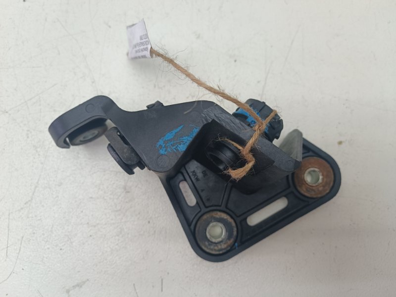 Кронштейн троса мкпп VOLKSWAGEN Eos 2007