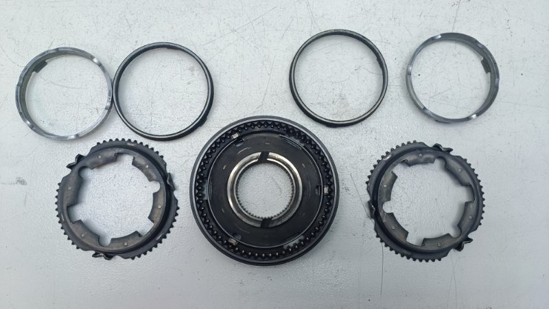 Муфта синхронизатора кпп Skoda SuperB 2012 NFP