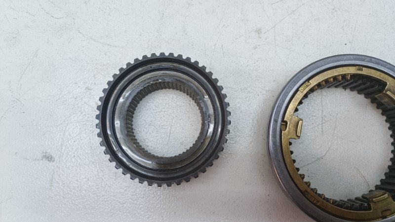 Муфта синхронизатора кпп Skoda SuperB 2012 NFP